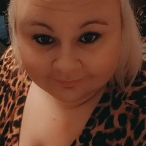 Meet your Posher, Janai